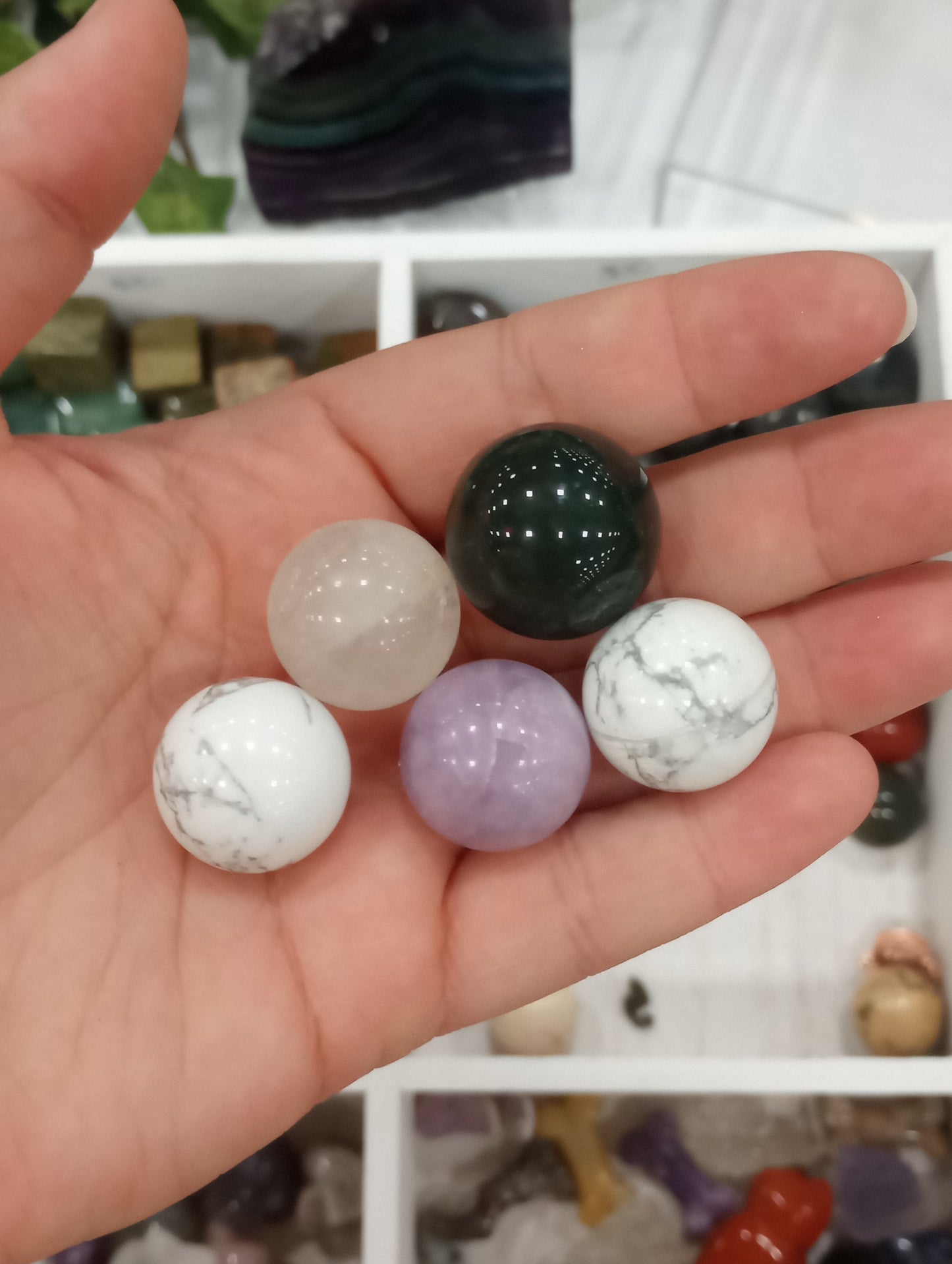 Mini Spheres